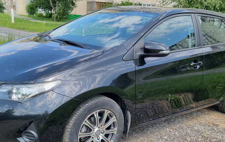 Toyota Auris II, 2014 год, 1 380 000 рублей, 1 фотография