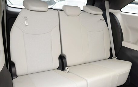 Toyota Sienna, 2025 год, 7 490 000 рублей, 30 фотография