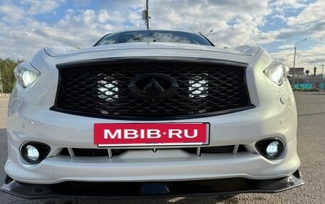 Infiniti FX II, 2012 год, 2 150 000 рублей, 26 фотография
