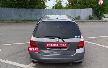 Honda Fit III, 2006 год, 415 000 рублей, 5 фотография