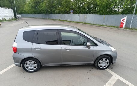 Honda Fit III, 2006 год, 415 000 рублей, 8 фотография