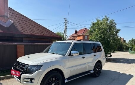 Mitsubishi Pajero IV, 2019 год, 3 750 000 рублей, 2 фотография
