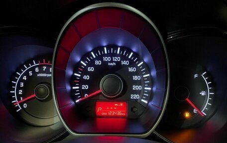 KIA Rio III рестайлинг, 2014 год, 967 000 рублей, 3 фотография