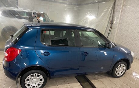 Skoda Fabia II, 2011 год, 570 000 рублей, 4 фотография