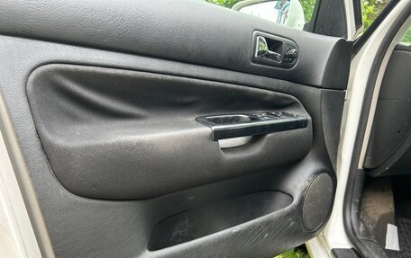 Volkswagen Golf IV, 2002 год, 350 000 рублей, 9 фотография