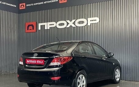 Hyundai Solaris II рестайлинг, 2011 год, 667 000 рублей, 26 фотография