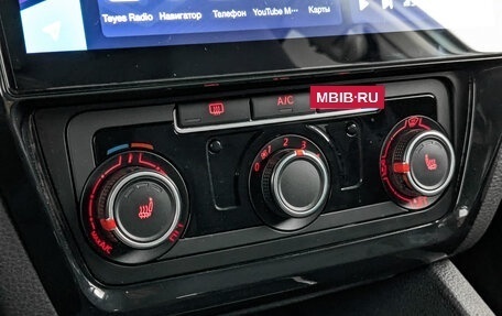 Volkswagen Jetta VI, 2016 год, 1 290 000 рублей, 21 фотография