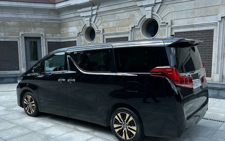Toyota Alphard III, 2019 год, 5 015 000 рублей, 4 фотография