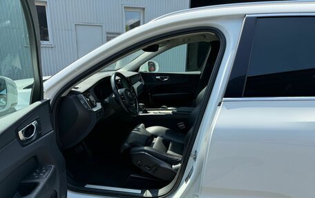 Volvo XC60 II, 2018 год, 3 200 000 рублей, 9 фотография