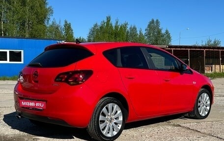 Opel Astra J, 2010 год, 800 000 рублей, 4 фотография