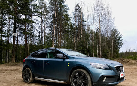 Volvo V40 Cross Country I, 2013 год, 1 690 000 рублей, 16 фотография