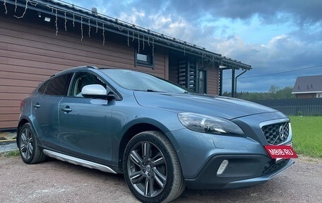 Volvo V40 Cross Country I, 2013 год, 1 690 000 рублей, 18 фотография