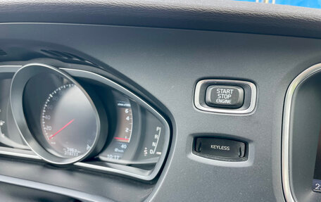 Volvo V40 Cross Country I, 2013 год, 1 690 000 рублей, 25 фотография