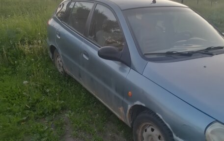KIA Rio II, 2000 год, 120 000 рублей, 3 фотография
