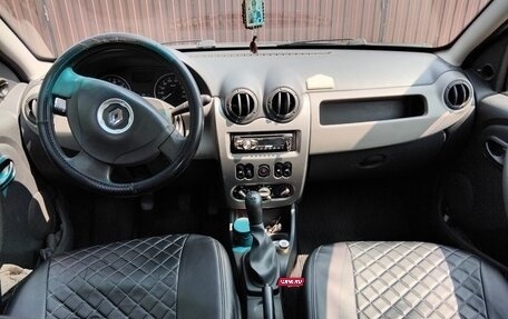 Renault Sandero I, 2010 год, 525 000 рублей, 2 фотография