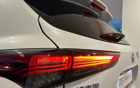 Toyota Highlander, 2025 год, 5 900 000 рублей, 10 фотография