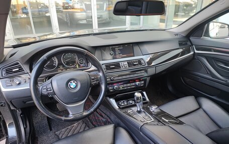 BMW 5 серия, 2011 год, 1 775 000 рублей, 17 фотография