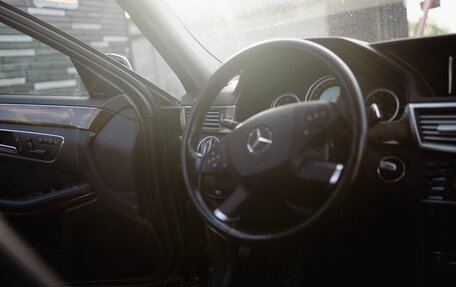 Mercedes-Benz E-Класс, 2010 год, 1 730 000 рублей, 12 фотография