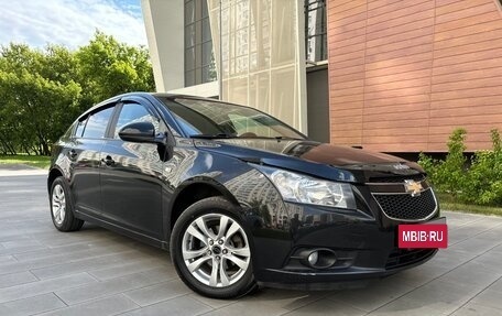 Chevrolet Cruze II, 2012 год, 700 000 рублей, 3 фотография