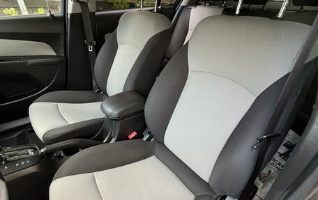 Chevrolet Cruze II, 2012 год, 700 000 рублей, 9 фотография
