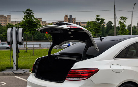 Mercedes-Benz E-Класс, 2015 год, 2 099 000 рублей, 24 фотография
