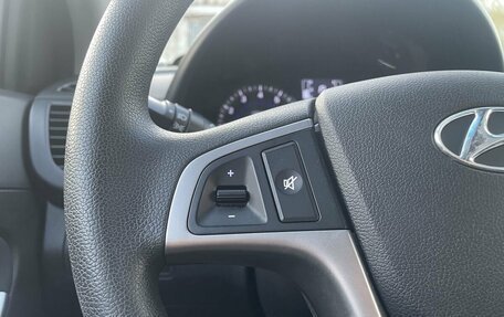 Hyundai Solaris II рестайлинг, 2015 год, 1 197 000 рублей, 8 фотография