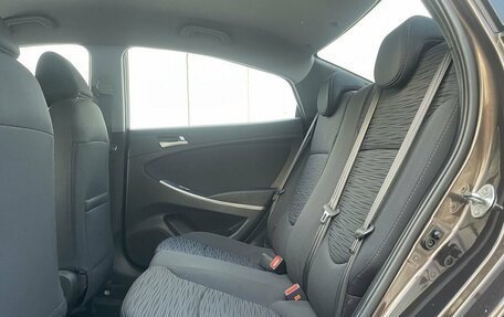 Hyundai Solaris II рестайлинг, 2015 год, 1 197 000 рублей, 19 фотография