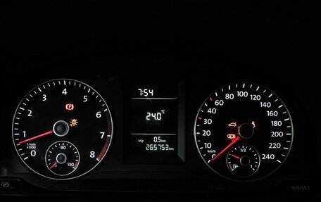 Volkswagen Touran III, 2012 год, 800 000 рублей, 16 фотография