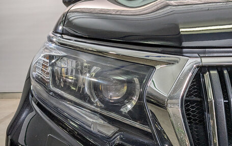 Toyota Land Cruiser Prado 150 рестайлинг 2, 2021 год, 4 750 000 рублей, 11 фотография
