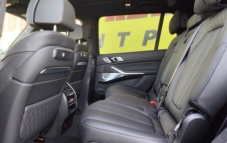 BMW X7, 2025 год, 21 000 000 рублей, 12 фотография