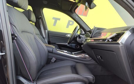 BMW X7, 2025 год, 21 000 000 рублей, 15 фотография