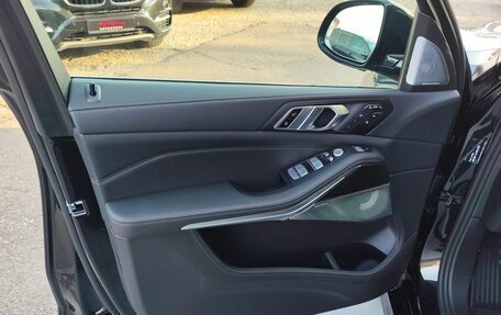BMW X7, 2025 год, 21 000 000 рублей, 9 фотография