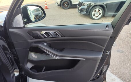 BMW X7, 2025 год, 21 000 000 рублей, 14 фотография
