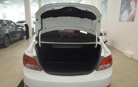 Hyundai Solaris II рестайлинг, 2012 год, 799 000 рублей, 8 фотография