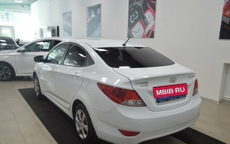 Hyundai Solaris II рестайлинг, 2012 год, 799 000 рублей, 10 фотография
