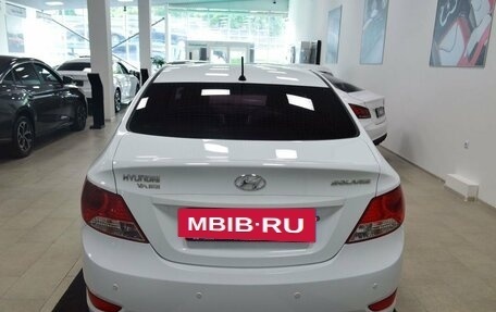 Hyundai Solaris II рестайлинг, 2012 год, 799 000 рублей, 7 фотография