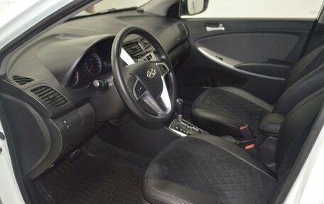 Hyundai Solaris II рестайлинг, 2012 год, 799 000 рублей, 19 фотография