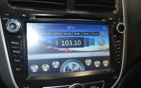 Hyundai Solaris II рестайлинг, 2012 год, 799 000 рублей, 31 фотография