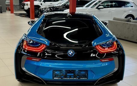 BMW i8 I рестайлинг, 2016 год, 6 500 000 рублей, 5 фотография
