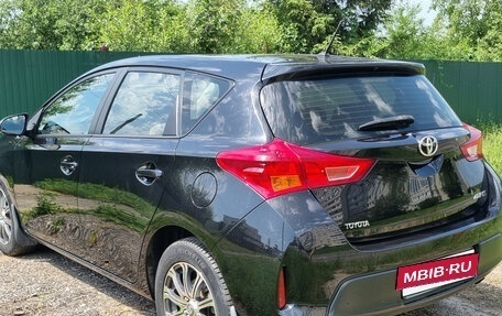Toyota Auris II, 2014 год, 1 380 000 рублей, 7 фотография