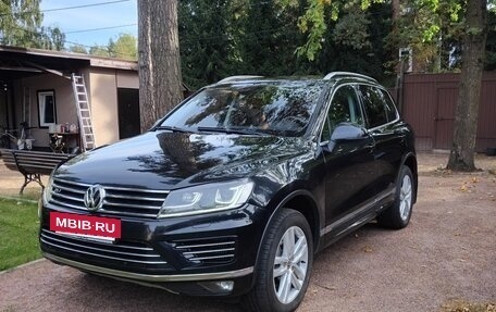 Volkswagen Touareg III, 2016 год, 2 590 000 рублей, 3 фотография