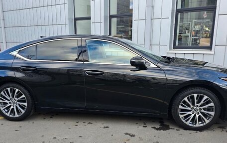 Lexus ES VII, 2018 год, 2 950 000 рублей, 2 фотография