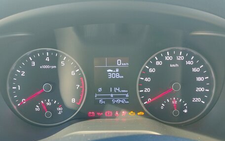 KIA Rio IV, 2019 год, 1 365 000 рублей, 10 фотография