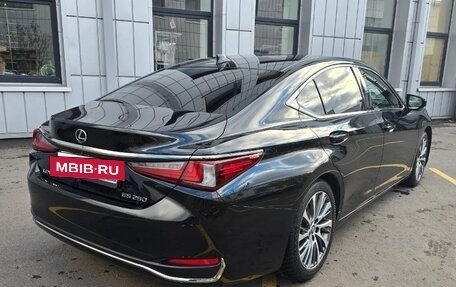 Lexus ES VII, 2018 год, 2 950 000 рублей, 12 фотография