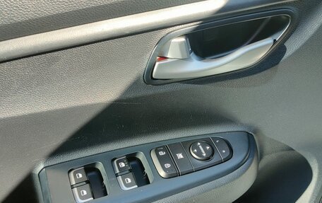 KIA Rio IV, 2019 год, 1 365 000 рублей, 16 фотография