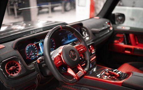 Mercedes-Benz G-Класс AMG, 2023 год, 95 000 000 рублей, 25 фотография