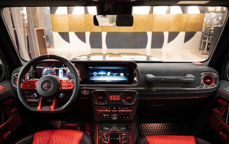 Mercedes-Benz G-Класс AMG, 2023 год, 95 000 000 рублей, 27 фотография