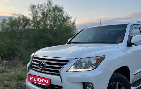 Lexus LX III, 2015 год, 6 500 000 рублей, 2 фотография