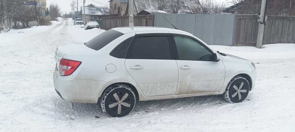 ВАЗ (LADA) Granta I рестайлинг, 2022 год, 600 000 рублей, 3 фотография