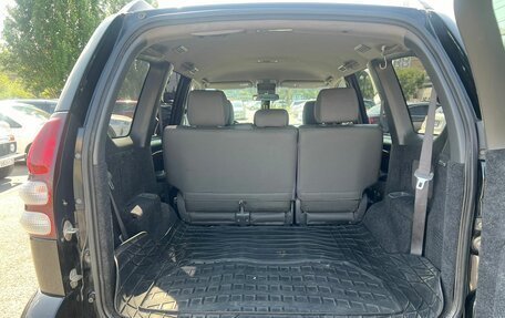 Toyota Land Cruiser Prado 120 рестайлинг, 2004 год, 999 999 рублей, 12 фотография